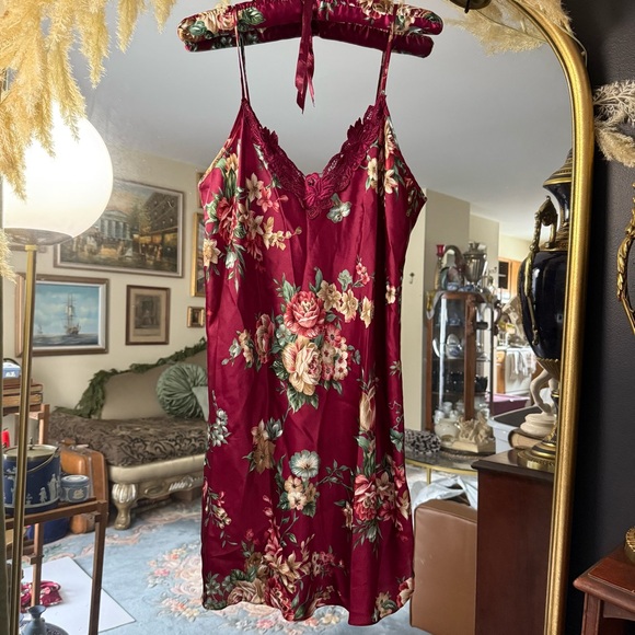 Dentelle 80s Vintage Magenta Floral Satin Lingerie w/ Hanger & Bag Made in USA - Picture 3 of 11